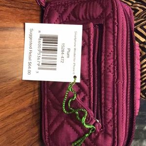 Smartphone wristlet for iPhone 6